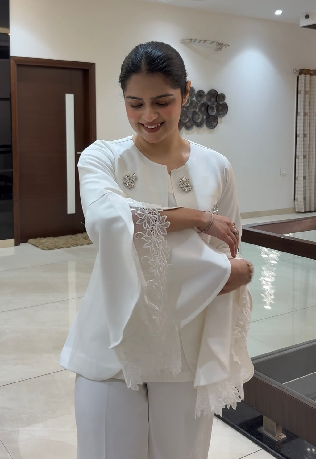 Ivory Ensemble with Fine Stone Work